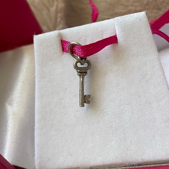 Helen Ficalora mini key charm - Picture 2 of 4